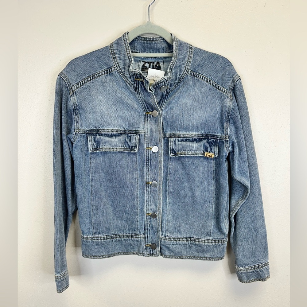 Outdoor Spring Fall Classic ZYIA M Blue Denim Jacket Cotton Athleisure Normcore - Picture 2 of 15